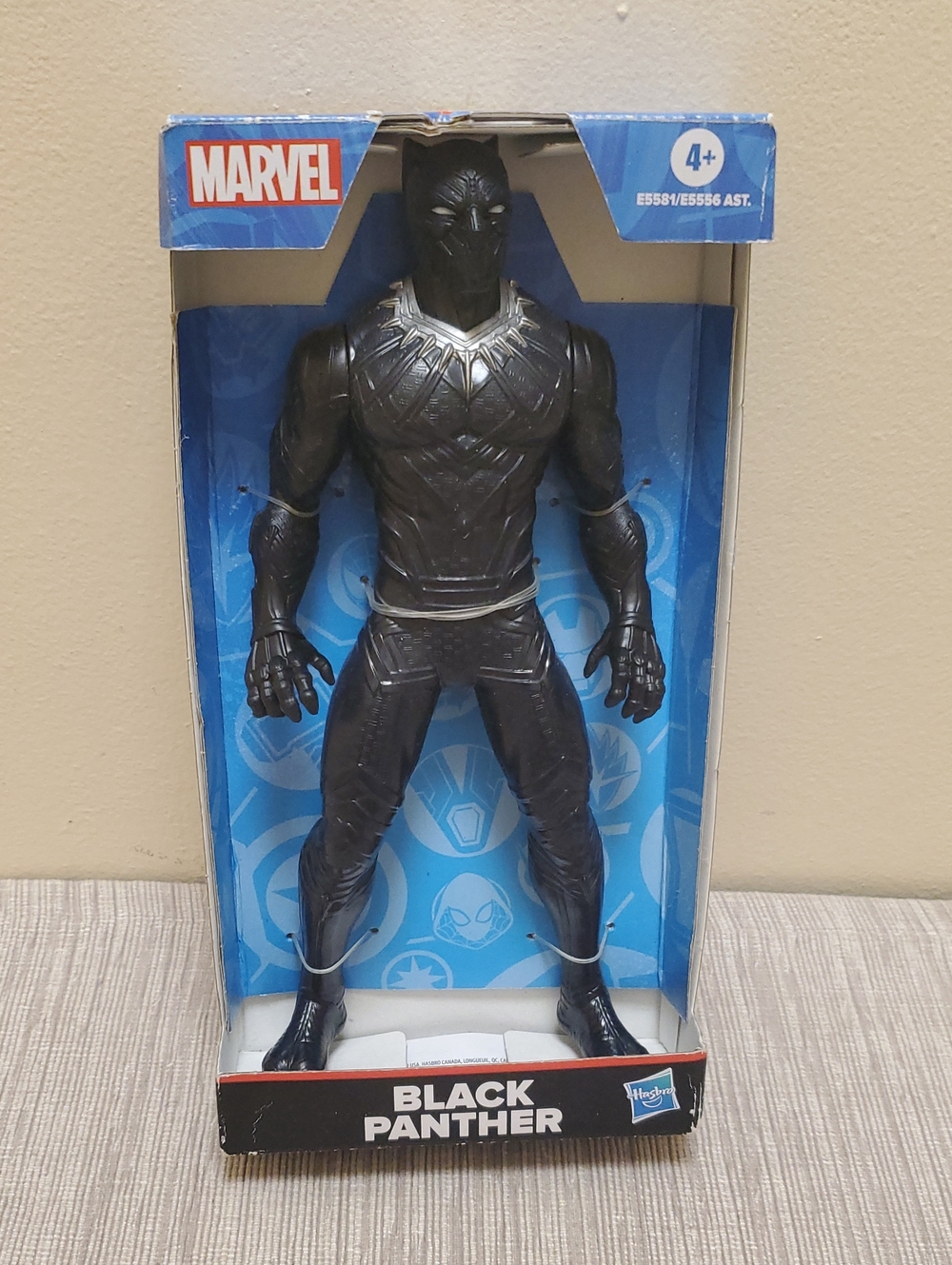 Marvel BLACK PANTHER 9" Action Figure! Hasbro